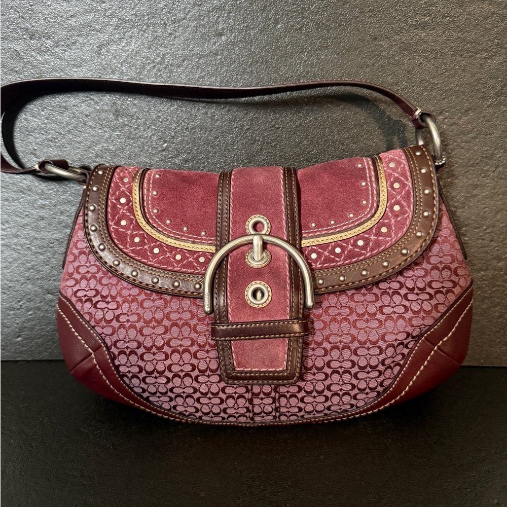 ❌SOLD❌ Y2K 2007 Coach Soho Shoulder Bag F11517